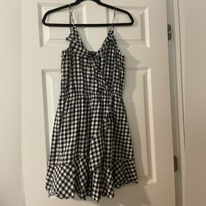 Express gingham dress